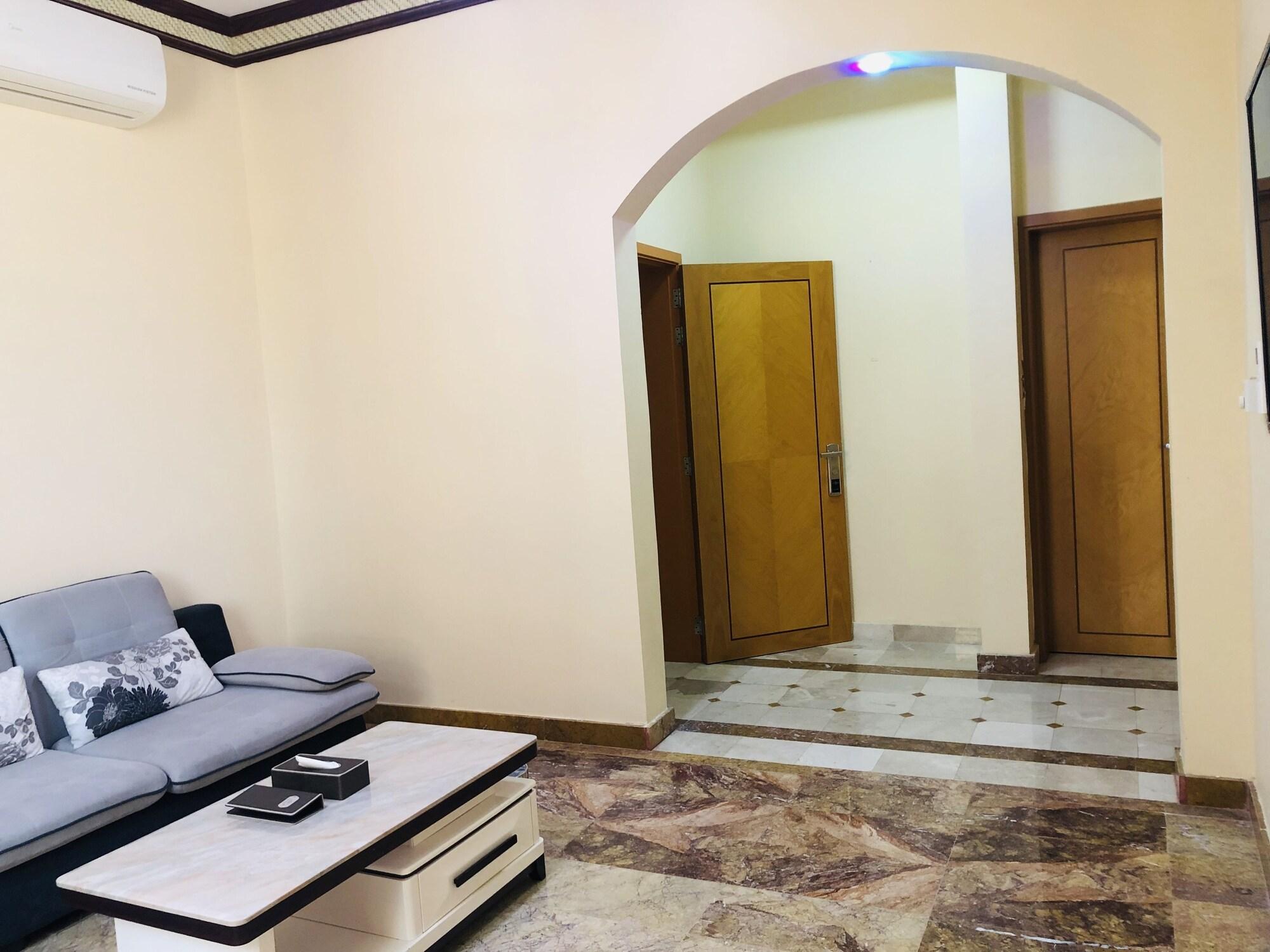 מוסקט Farah Hotel Apartment מראה חיצוני תמונה